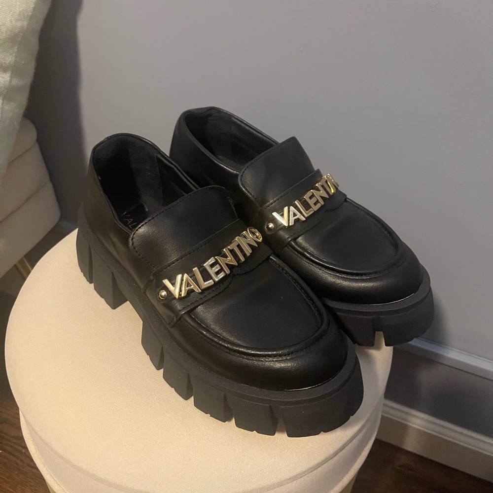 Valentino Loafers size 10